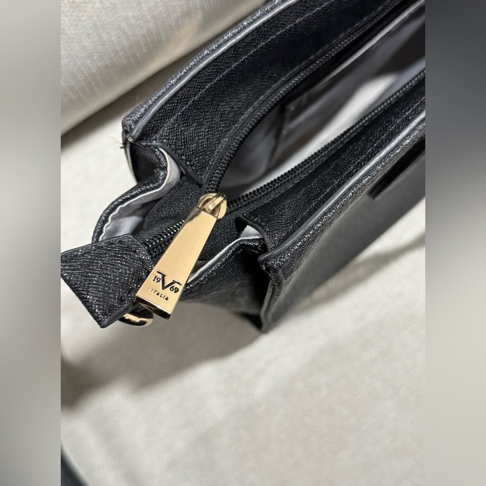 19V69 ITALIA  Versace Abbigliamento Sportivo Sri - Picture 6 of 10